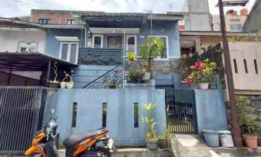dijual rumah sariwangi regency