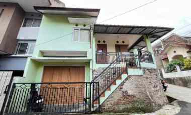 dijual rumah sariwangi regency