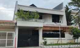 Rumah Terawat Strategis Satelit Surabaya Barat Akses Tol Banyu Urip