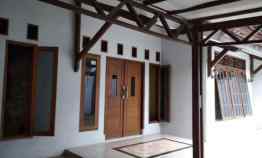 Rumah Siap Huni 2 Lantai di Sawah Lama Tangerang Selatan