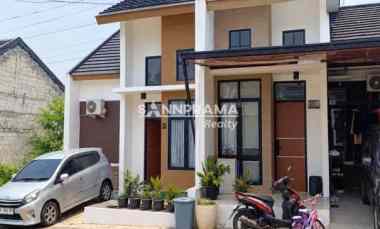 dijual rumah sawangan