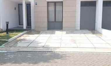 dijual rumah sawangan depok