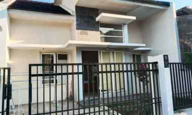 dijual rumah sawojajar