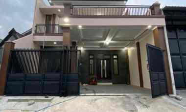 dijual rumah sawojajar