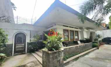 763. Rumah Megah Lingkungan Elit di Sayap Cipaganti - Bandung