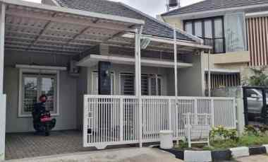 dijual rumah sayap jl purwakarta