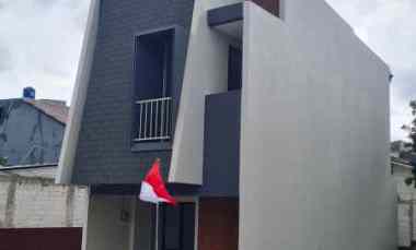 dijual rumah scandinavian di dekat lrt harjamukti
