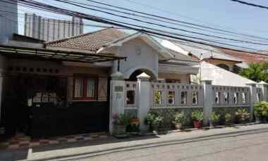 dijual rumah second di kalijudan dekat raya merr