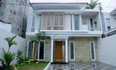 dijual rumah sendangadi