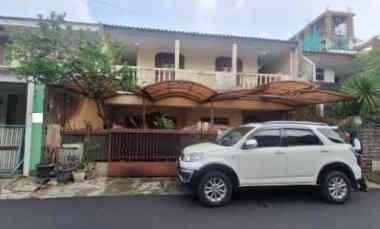 dijual rumah senopati