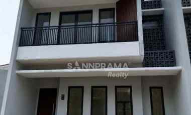 dijual rumah sentul bogor