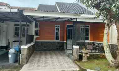 dijual rumah sentul city babakan madang