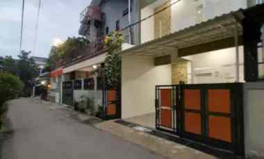 dijual rumah serengseng sawah