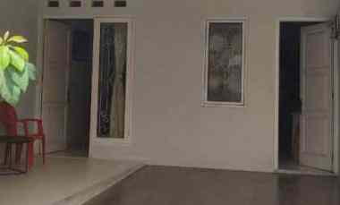 dijual rumah serpong park