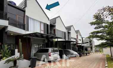 dijual rumah serpong tangerang selatan