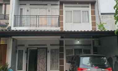 dijual rumah serua ciputat