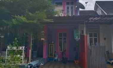 dijual rumah serua residence