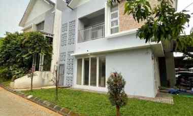 dijual rumah seruni hill