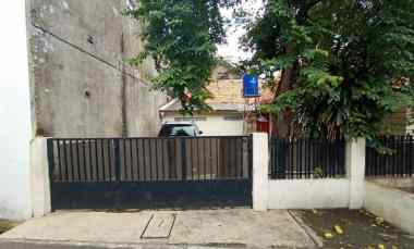 dijual rumah setiabudi