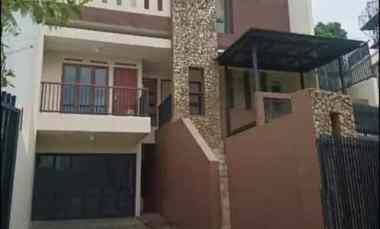 dijual rumah setiabudi regency