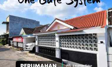dijual rumah sewon