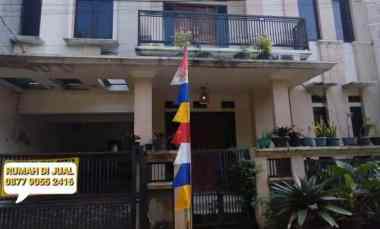 dijual rumah siap huni d pancoran mas depok