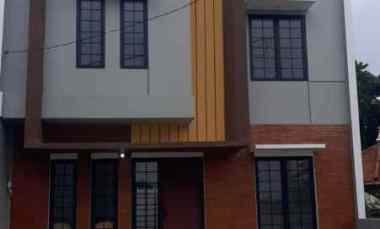 dijual rumah siap huni di cibubur jakarta timur
