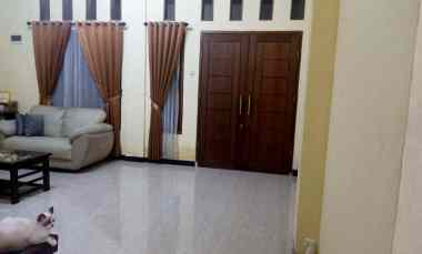 dijual rumah siap huni di komplek permata medang
