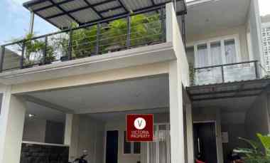 dijual rumah siap huni di the addres cibubur