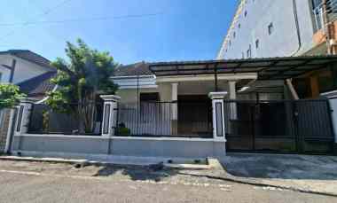dijual rumah siap huni lokasi area suhat