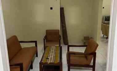 dijual rumah siap huni strategis