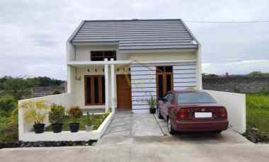 dijual rumah sidoluhur