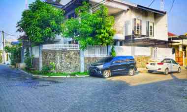 dijual rumah simpang darmo permai