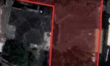 dijual rumah sisi jalan raya