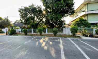 Dijual Rumah Tepat Dipinggir Jalan Raya
