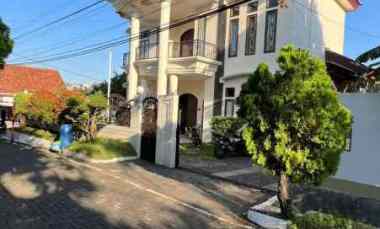 dijual rumah sitimewa di bulusan tembalang semarang
