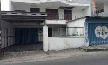 dijual rumah siwalankerto