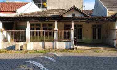dijual rumah siwalankerto