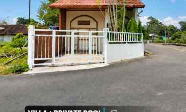 Investasi Villa Private Pool Suasana Alami Pedesaan di Sleman, Jogja