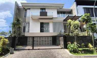 dijual rumah somerset citraland