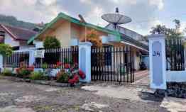 Rumah Villa Flamboyan Songgokerto dekat Paralayang Kota Batu