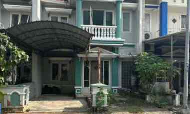 dijual rumah sorento pakuwon city