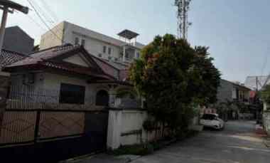 Jual Rumah Komplek Qoriyah Thayyibah Lokasi dekat RCTI, Srengseng