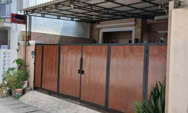 dijual rumah srengseng sawah