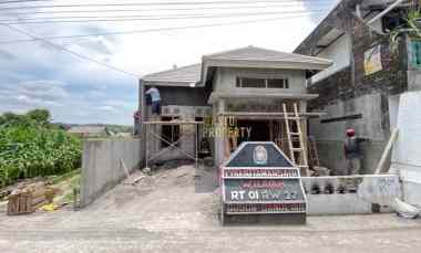 dijual rumah srimulyo