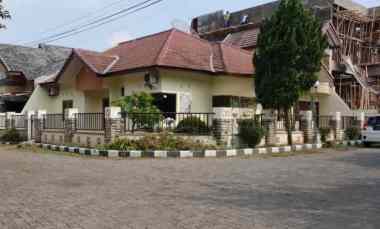 dijual rumah srondol bumi indah ngesrep