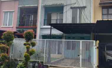 dijual rumah strategis dekat tol di limo cinere depok