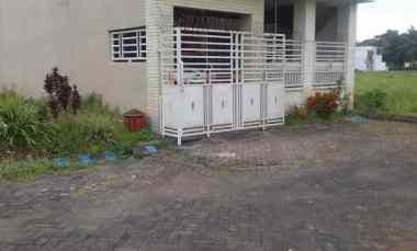 dijual rumah strategis di perumahan mandiri land