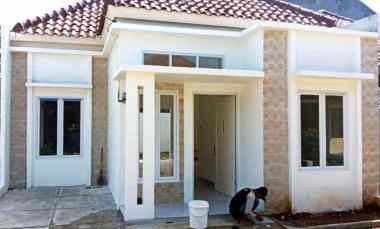 dijual rumah sukamaju baru
