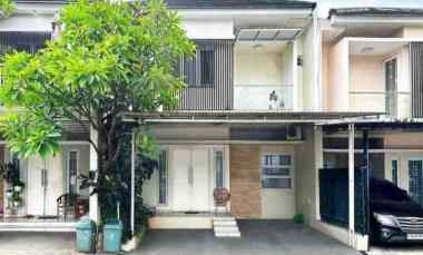 dijual rumah sukatani tapos depok